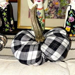 Pumpkin decor fabric black & white plaid/ Fall/ Thanksgiving/Halloween decor